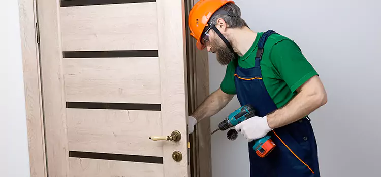 Replace Internal Door Handle with Lock Florida Ridge